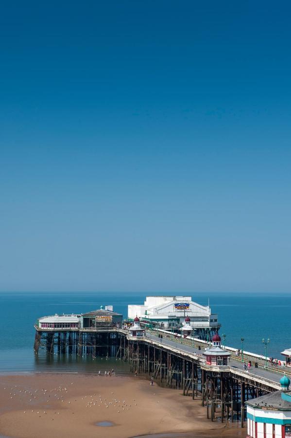 Forshaws Hotel - Blackpool Exterior photo